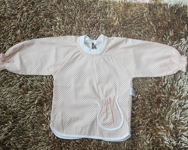 亨藝開(kāi)陽(yáng)點(diǎn)點(diǎn)防水罩衣 (粉色)