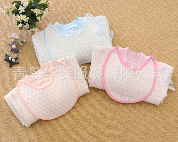 樂(lè)嬰健純棉保暖開(kāi)檔連體衣(帶圍兜)