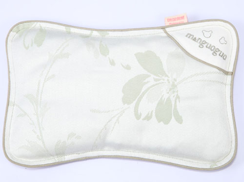 咪呢果果嬰兒定型功能枕0-3個(gè)月豆綠色