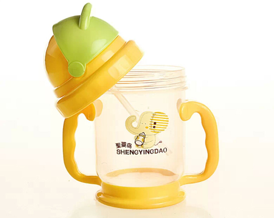 圣嬰島兒童雙柄吸管防漏飲水杯黃色