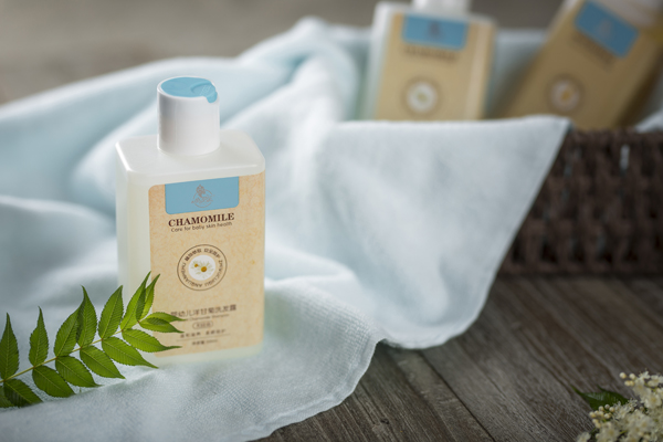 小貝樂(lè)嬰幼兒洗發(fā)露.jpg 小貝樂(lè)嬰幼兒洗發(fā)露.jpg