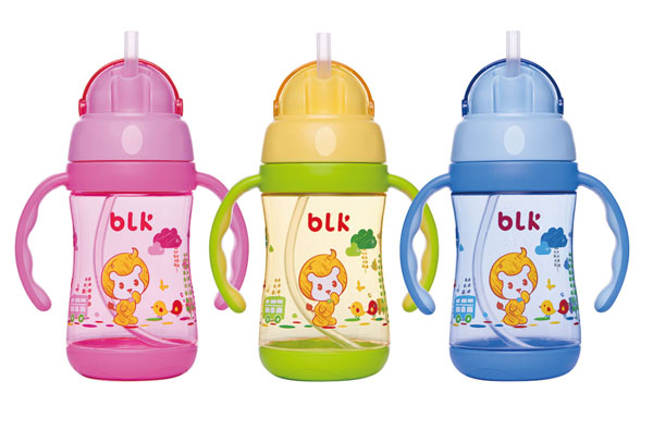 貝樂(lè)康帶底蓋晶透學(xué)飲杯300ml.jpg 貝樂(lè)康帶底蓋晶透學(xué)飲杯300ml.jpg