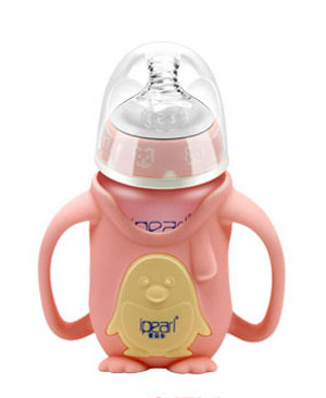 愛(ài)貝爾企鵝型玻璃防摔奶瓶260ML.jpg 愛(ài)貝爾企鵝型玻璃防摔奶瓶260ML.jpg