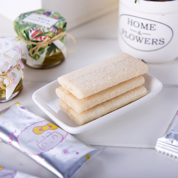 麗嬰美米餅 牛奶味3.jpg