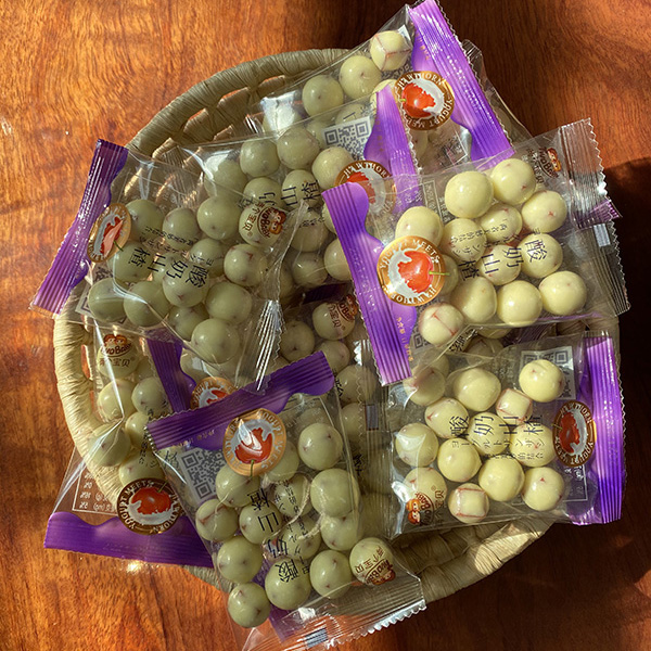 兩個(gè)寶貝酸奶山楂