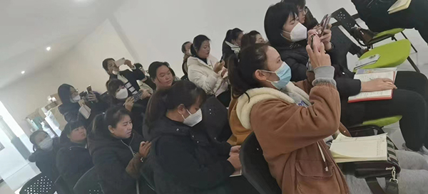 云南文山圓如意2023年伊可佳營養(yǎng)開年培訓會3.jpg 云南文山圓如意2023年伊可佳營養(yǎng)開年培訓會3.jpg