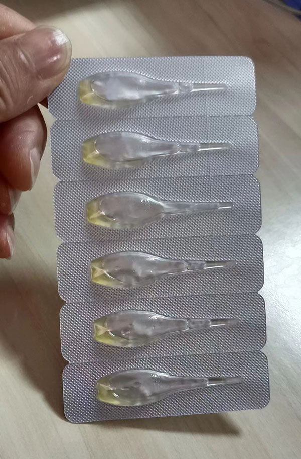 加布丁草本精油 實(shí)物.jpg 加布丁草本精油 實(shí)物.jpg